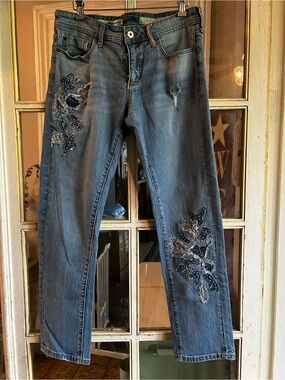 Pilcro by Anthropology 

Women’s Blue Embroidered Jeans - Floral Detail